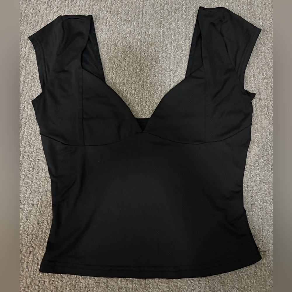 Black Sleeveless Top